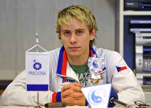 ZASTUPOVÁNÍ - Michal Březina, tiskovka 21.2.2011_1.jpg (normální)